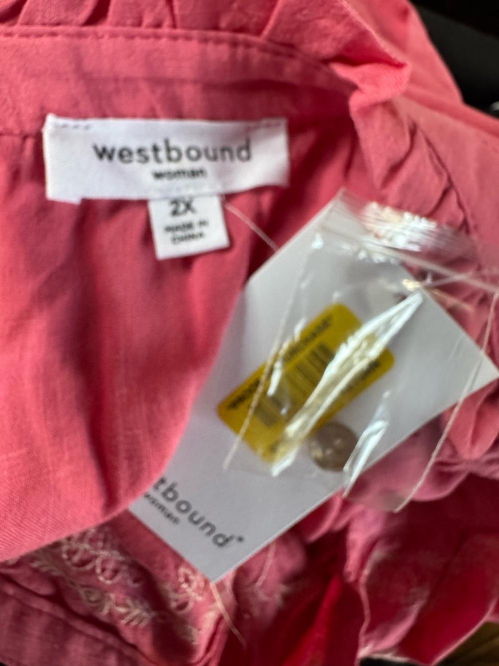 Westbound Womens Henley Blouse Pink Embroidered 2X Gathered Elastic Sleeves NWT - Picture 5 of 7